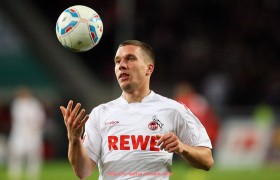 企鹅直播-德甲联赛中有哪些球队使用红色队徽?图文合集